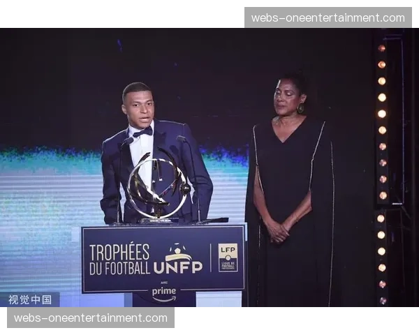 法国职业足球联盟公布本月最佳球员候选,三人来自效率榜前三球队 法国职业足球联盟公布本月最佳球员候选,三人来自效率榜前三球队